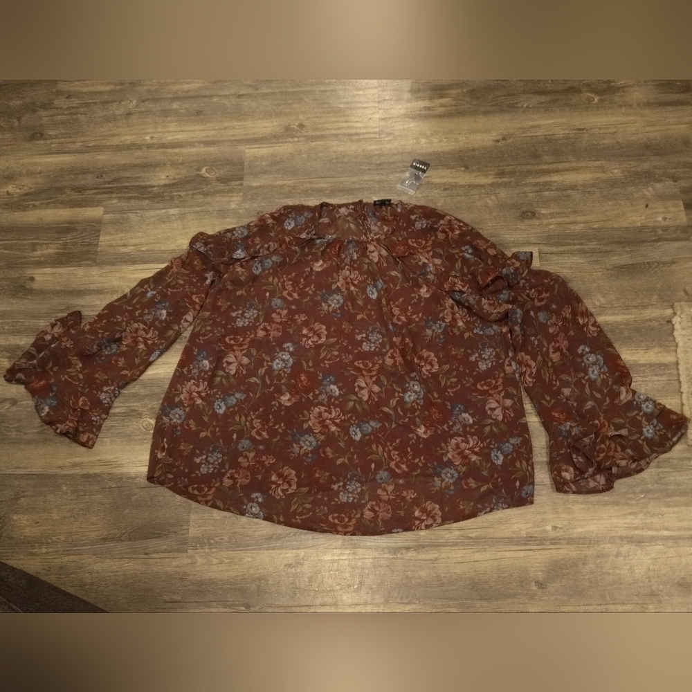 Torrid Chiffon Ruffle Ruffle Sleeve Top - Picture 10 of 10